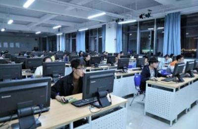 綿陽計算機職業(yè)學校與計算機技術(shù)培訓(xùn)概覽
